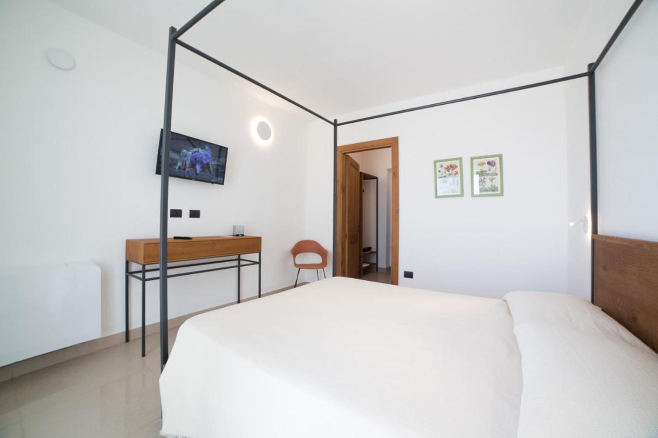 Masseria Rifisa Agriresort Caprarica di Lecce Dış mekan fotoğraf
