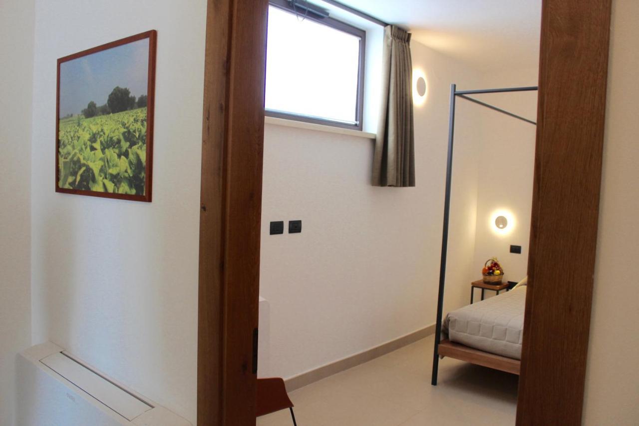 Masseria Rifisa Agriresort Caprarica di Lecce Dış mekan fotoğraf